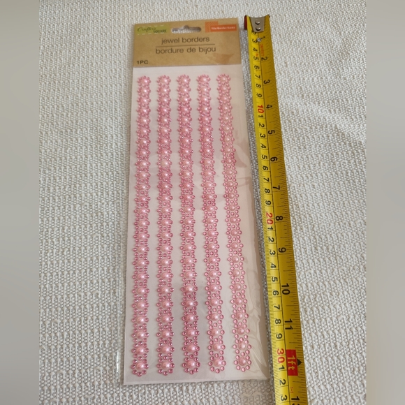 CRAFTER'S SQUARE BORDER GEM STICKERS - Picture 3 of 4